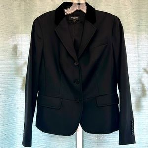 Women’s Talbot’s Blazer Size 8 Petite